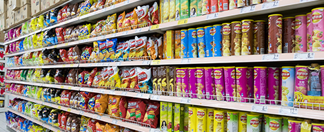 What do you need to pay attention to the choice of convenience store shelves?