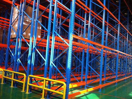 Double deep pallet racking 